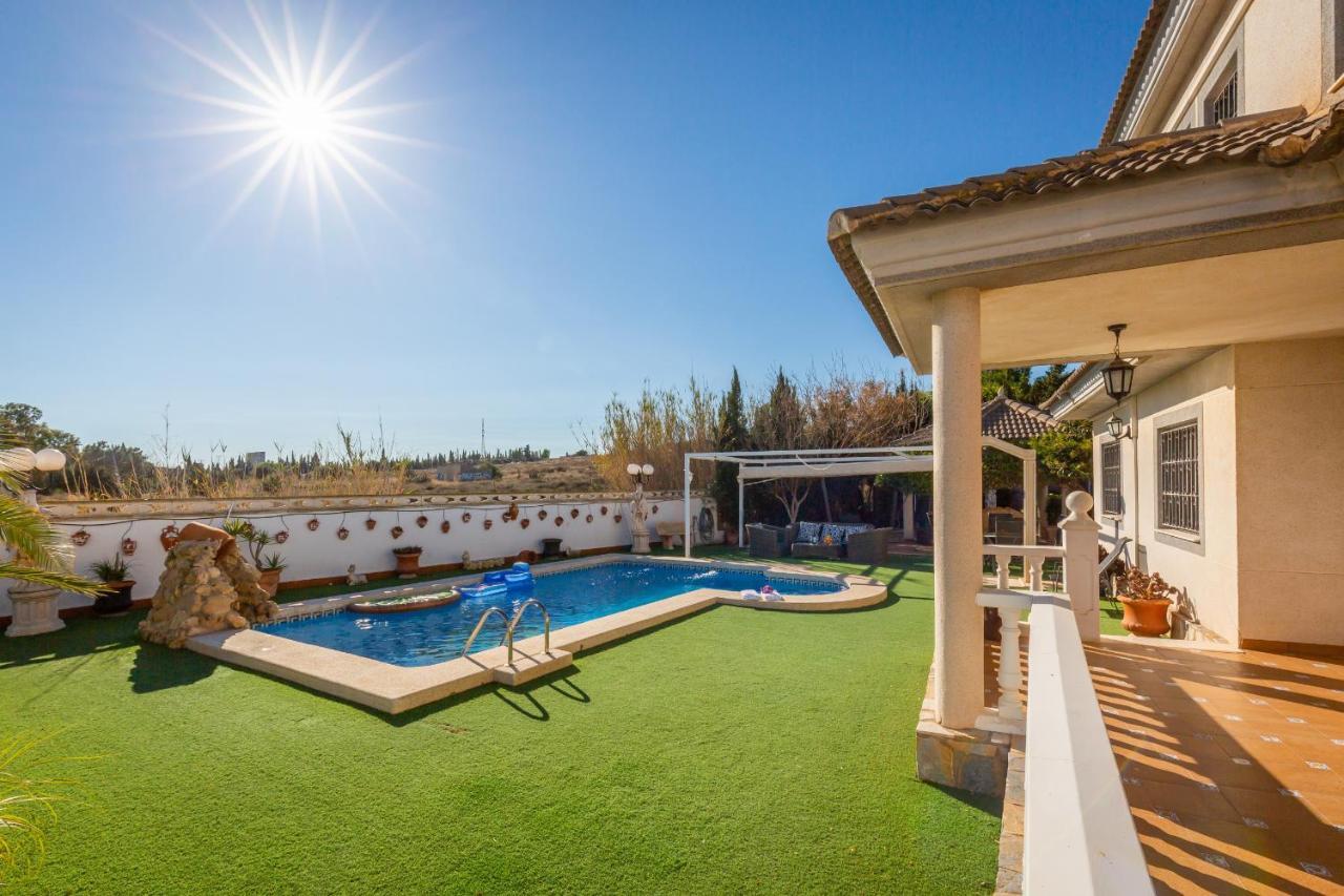 Villa Fidalsa White House Premium Tángel Exterior foto
