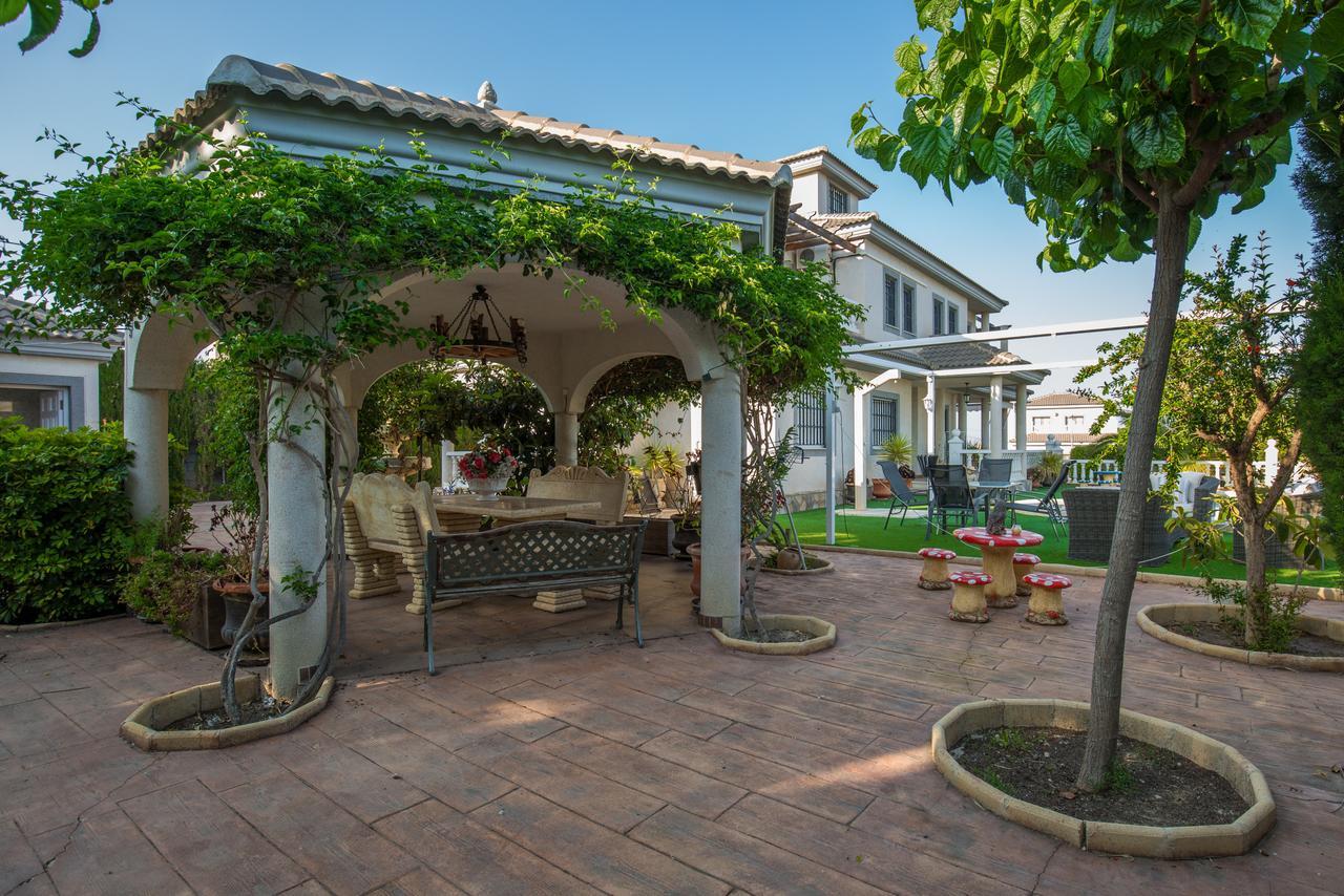 Villa Fidalsa White House Premium Tángel Exterior foto
